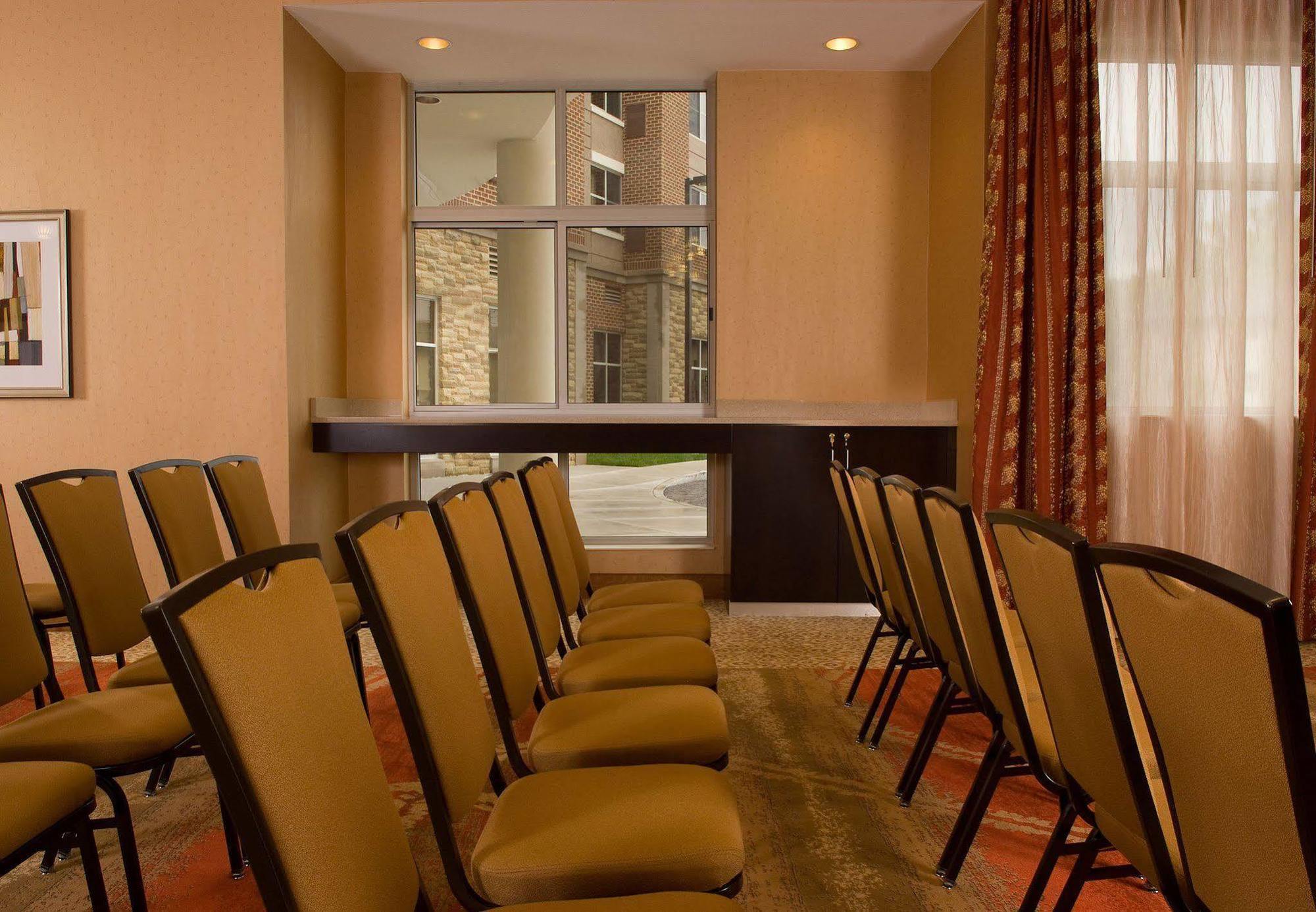 Residence Inn By Marriott Fairfax City Екстериор снимка
